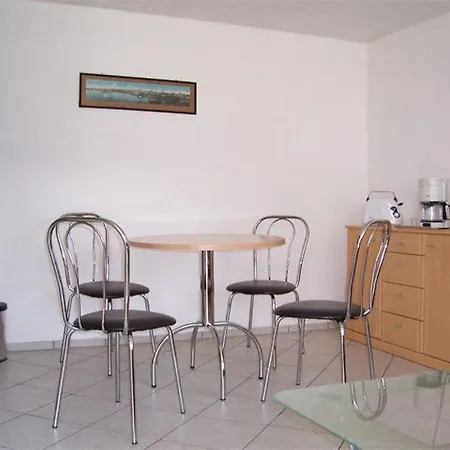 Apartment Ferienhaeuser Ueckeritz Use 2190 Uckeritz